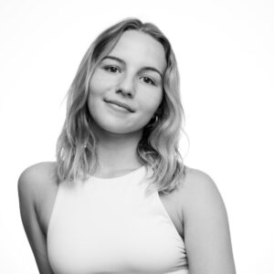 Julia REDLINGER